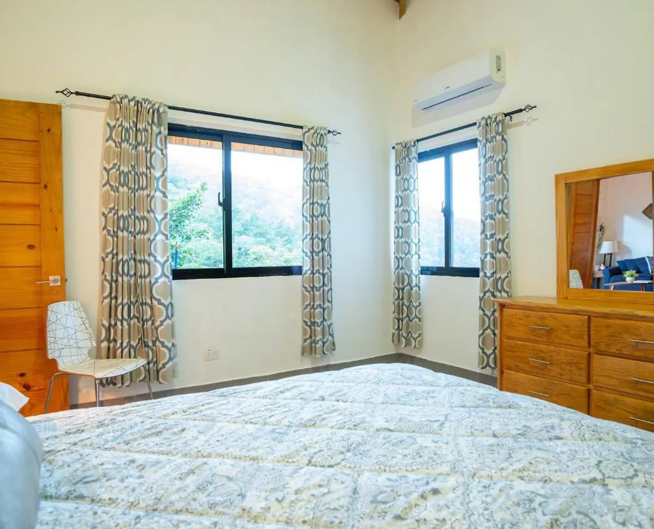 Mountain Retreat - Comfortable King Bed And Views! Buena Vista