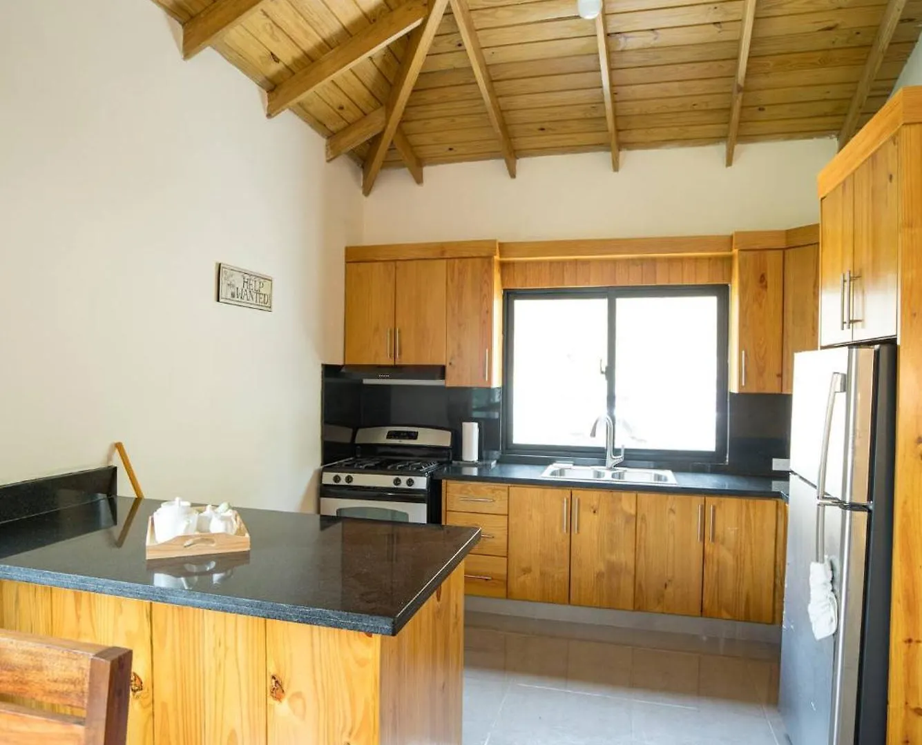 Mountain Retreat - Comfortable King Bed And Views! 0*, Buena Vista